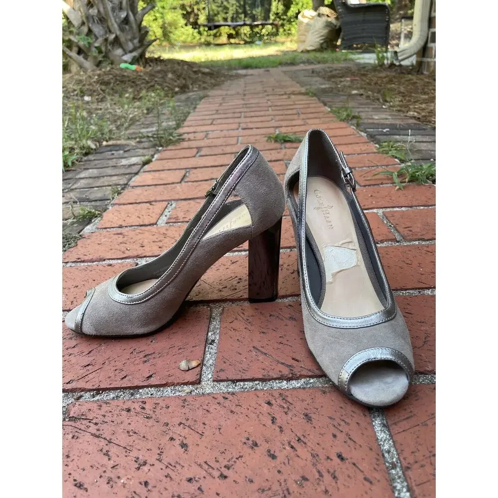 Cole Haan Slingback Peep Toe Pumps Sz 5B Taupe Suede Metallic Trim Block Heel